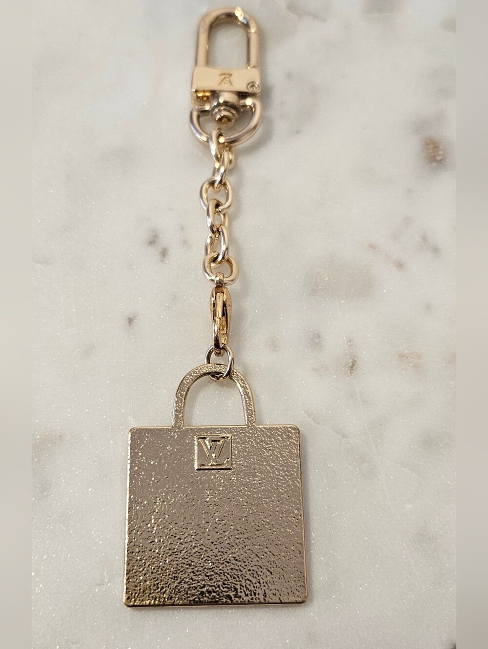 Designer Inspired Fashion Pink Enamel Bag Charm/ Keychain - Picture 2 of 3